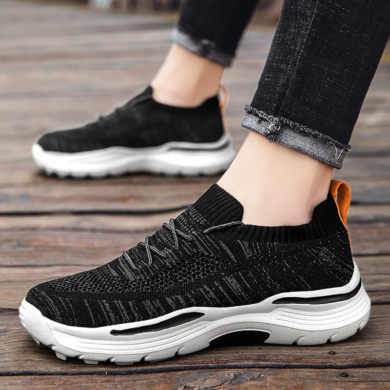 Middle - Aged Mesh Fly Knitting Sneaker Man