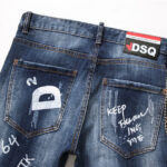 men jeans famous D2 Men slim jeans pants mens denim trousers zipper blue hole Pencil Pants