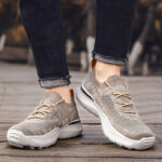 Middle - Aged Mesh Fly Knitting Sneaker Man